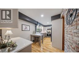 46 BERKLEY Crescent - 8
