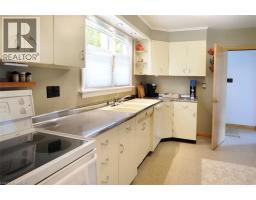 44 MCDONALD Avenue - 15