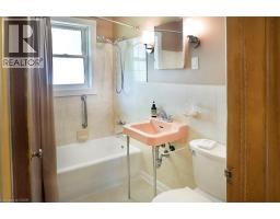 44 MCDONALD Avenue - 29