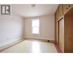 83 SHADE Street - 32