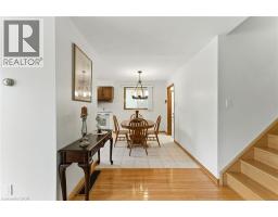 1043 CANFIELD Crescent - 10