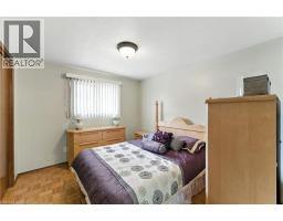 1043 CANFIELD Crescent - 22