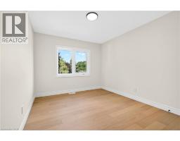 96 MAITLAND Street - 19