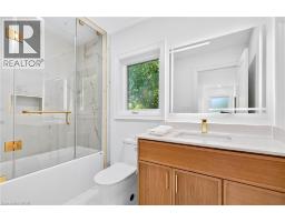 96 MAITLAND Street - 22