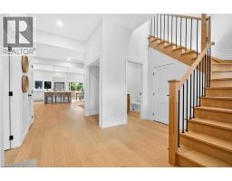 96 MAITLAND Street - 3
