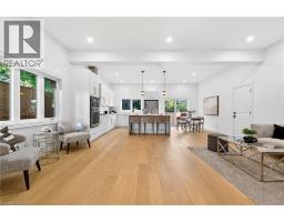 96 MAITLAND Street - 4