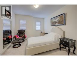 39 WANNAMAKER Crescent - 21