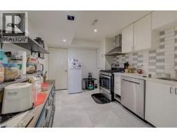 39 WANNAMAKER Crescent - 27