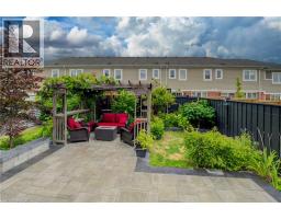 39 WANNAMAKER Crescent - 29