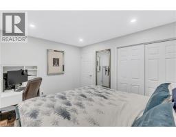 107 CHANDOS Drive - 25