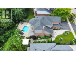 107 CHANDOS Drive - 5