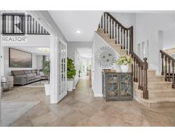 107 CHANDOS Drive - 7