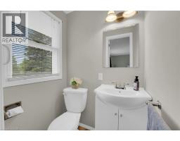 10 EMILY Street - 28