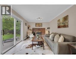 10 EMILY Street - 8