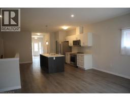 14 TAMARACK Way - 8