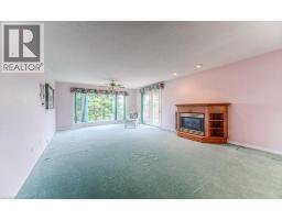 38 CHARNWOOD Court - 13