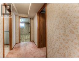 38 CHARNWOOD Court - 30