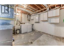 38 CHARNWOOD Court - 35