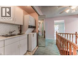 38 CHARNWOOD Court - 5
