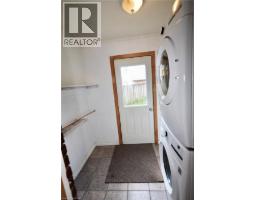 429 ERB Street W - 15