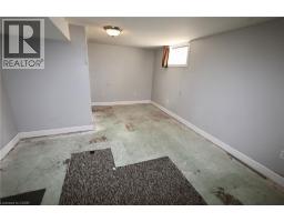 429 ERB Street W - 19