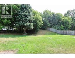 429 ERB Street W - 26