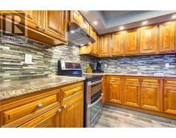 10 GLEN ABBEY Court - 26