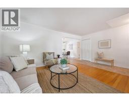 9 ROBIN Drive - 10