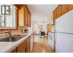 9 ROBIN Drive - 16
