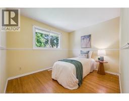 9 ROBIN Drive - 21