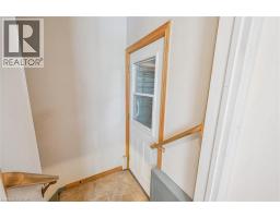 9 ROBIN Drive - 28