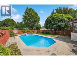 9 ROBIN Drive - 35