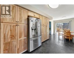 391 TECUMSEH Street - 23