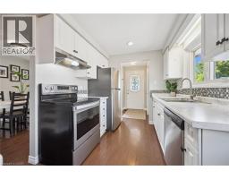 94 MARKWOOD Drive - 16