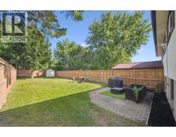 94 MARKWOOD Drive - 32