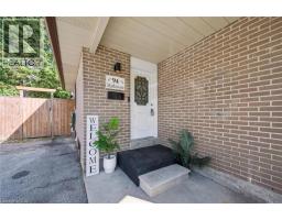 94 MARKWOOD Drive - 5