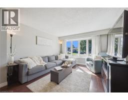 94 MARKWOOD Drive - 8