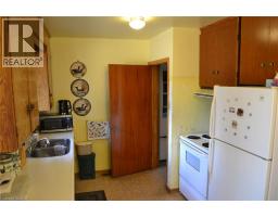4 WEIGEL Avenue - 12