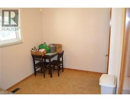 4 WEIGEL Avenue - 15