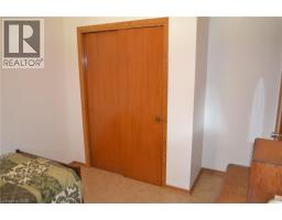 4 WEIGEL Avenue - 17