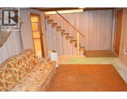 4 WEIGEL Avenue - 21