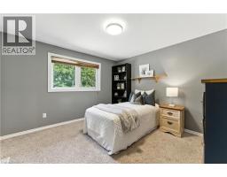 33 SHADYWOOD Crescent - 21