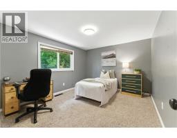 33 SHADYWOOD Crescent - 22