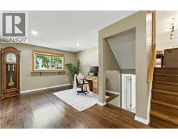 33 SHADYWOOD Crescent - 25