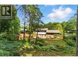33 SHADYWOOD Crescent - 43