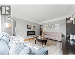 854 GUELPH Street - 10