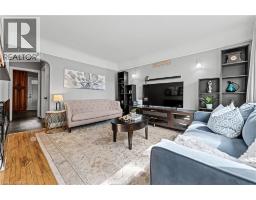854 GUELPH Street - 11