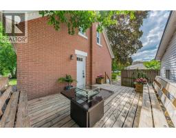 854 GUELPH Street - 38