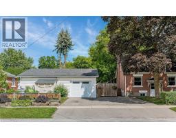 854 GUELPH Street - 42