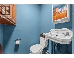 854 GUELPH Street - 45